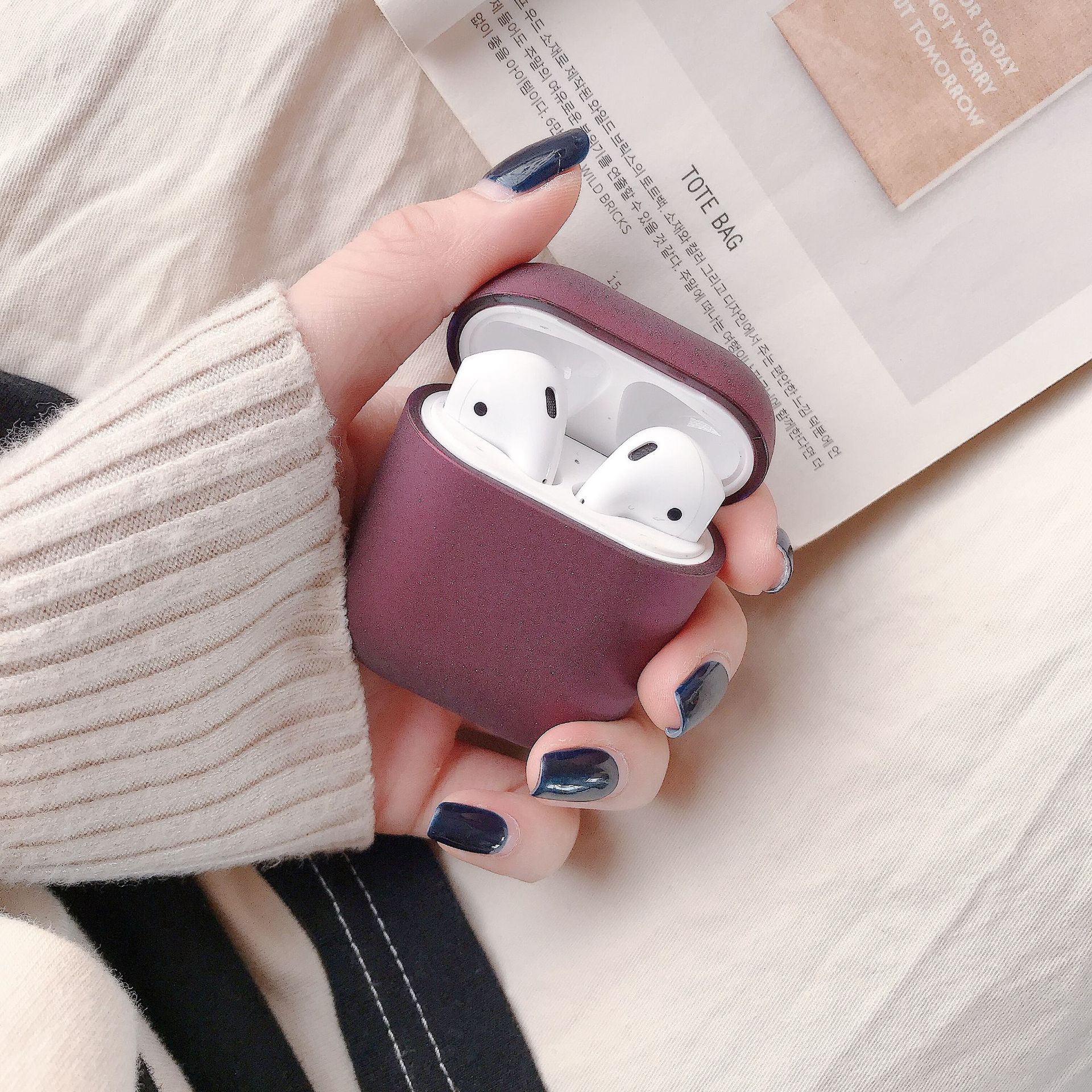 Wireless Bluetooth Earbud Charging Case Protective Cover With Clip