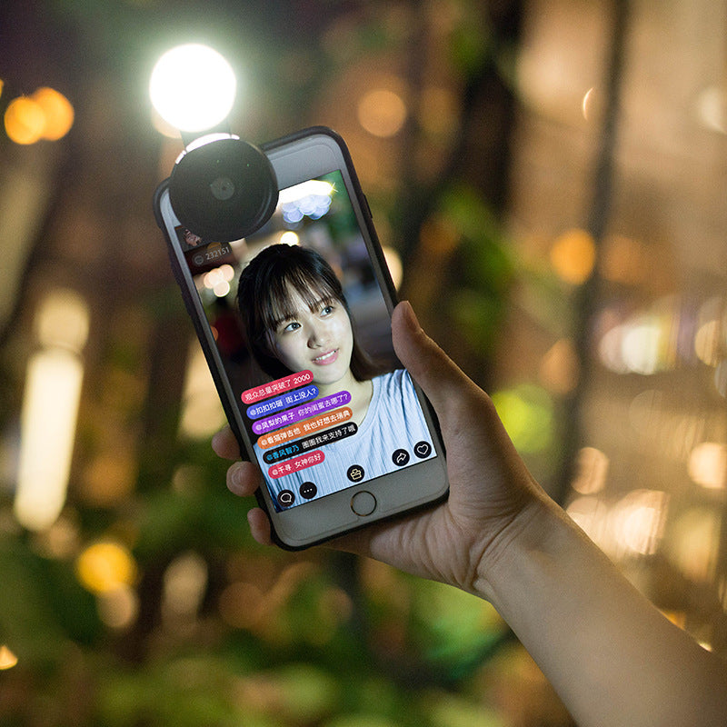 The new external generic mobile phone camera lens wide-angle colorful lights on the beauty of self artifact