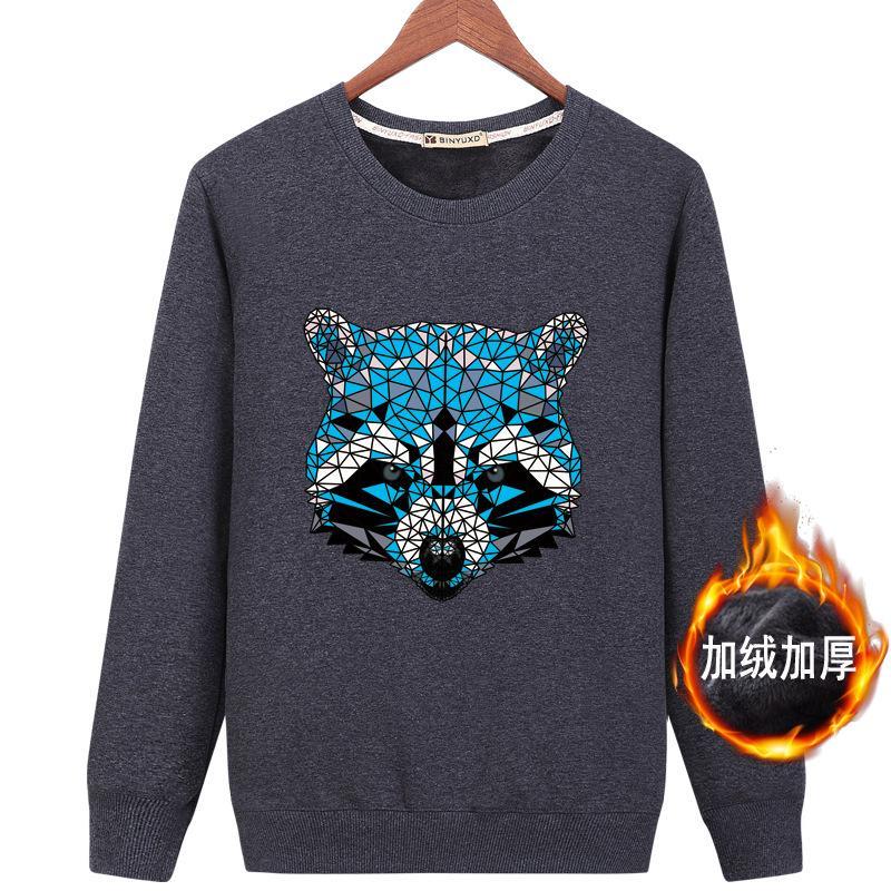 Sweater Grafis Raccoon Ubin Geometris