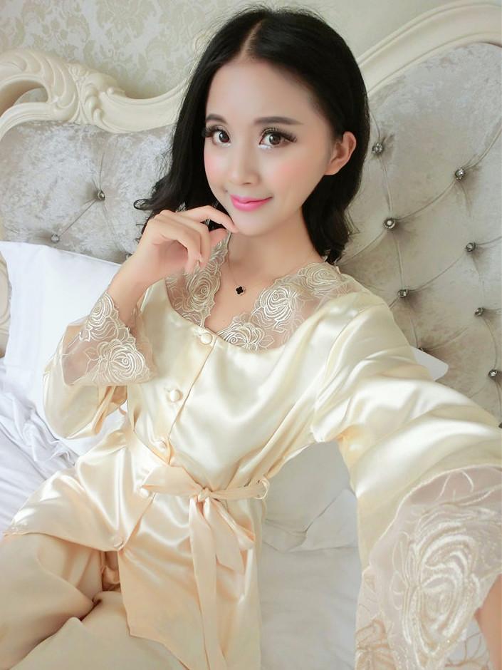 Lace and Satin Pajamas Robe Set - Theone Apparel