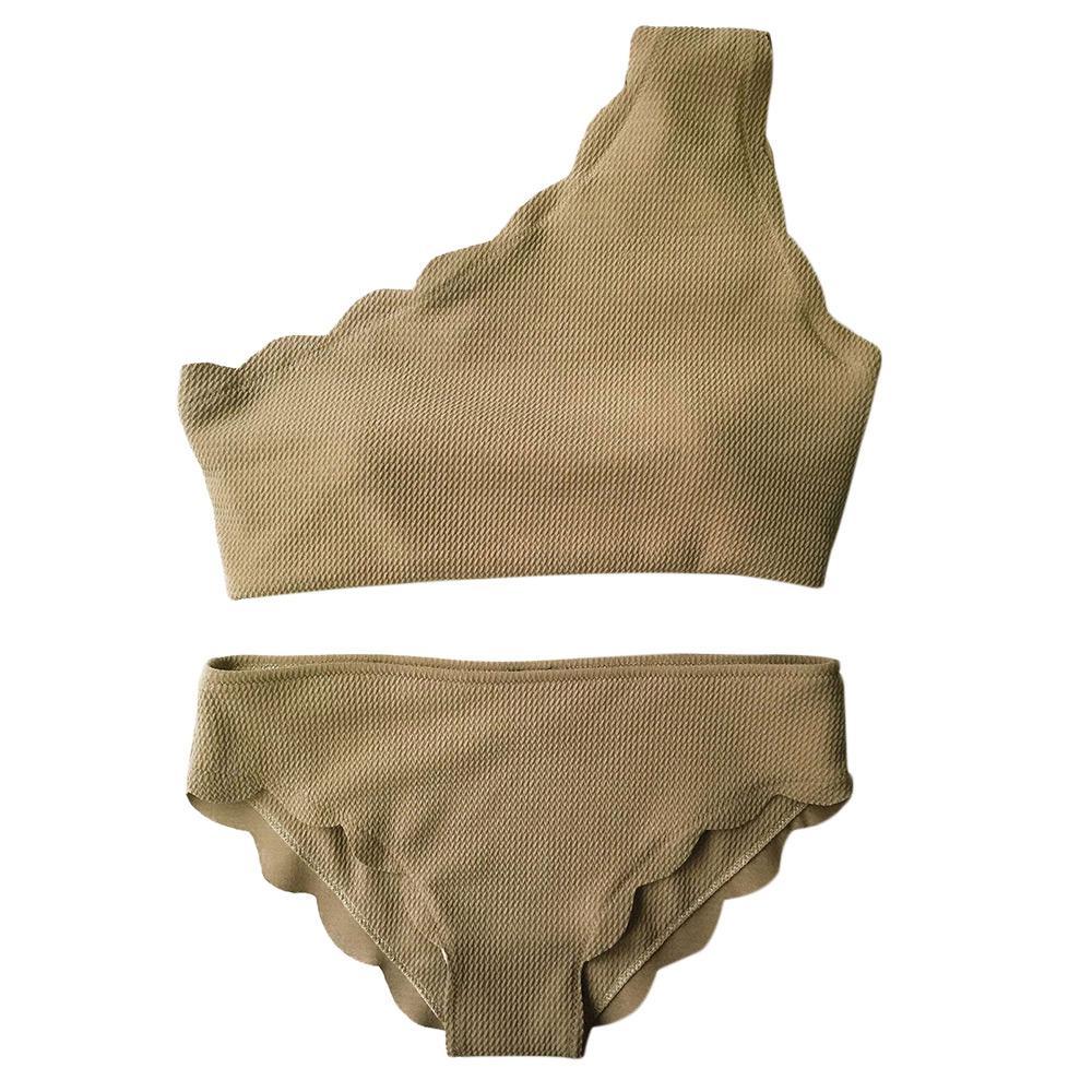 Een schouder dames geschudde bikini set