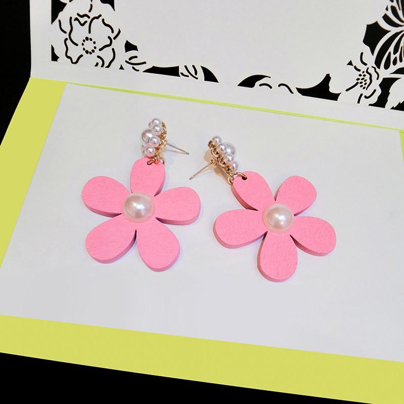 Roze Pearl Daisy Flower oorbellen